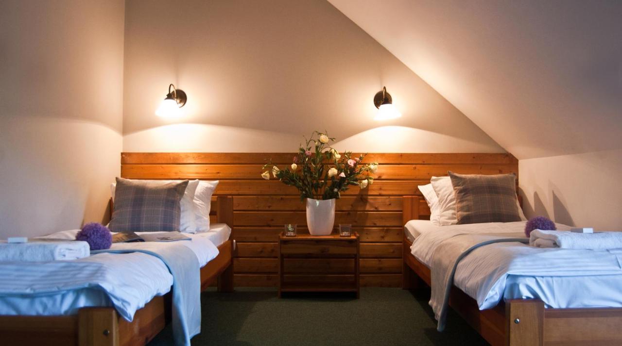 Hotel Gorski Czarna Gora Stronie Slaskie Luaran gambar